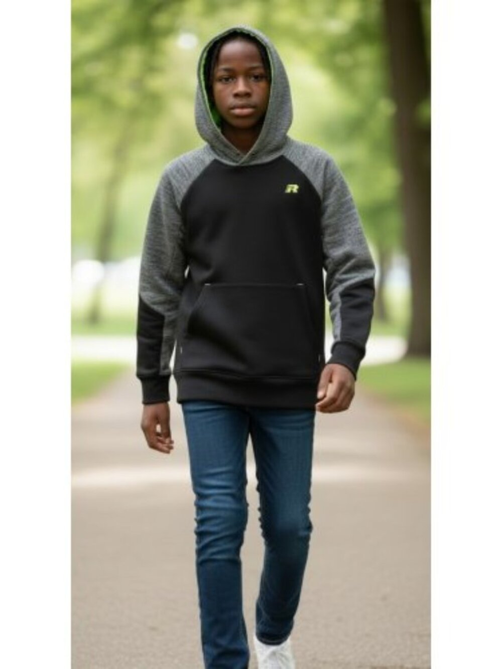RUSSELL Black and Gray Fleece Lined Hooded Pullover Boys Size 6-7